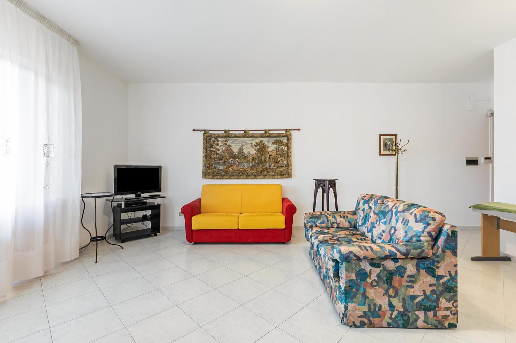 Palazzo Reale & Piazza Indipendenza Roomy Flat ปาแลร์โม ภายนอก รูปภาพ