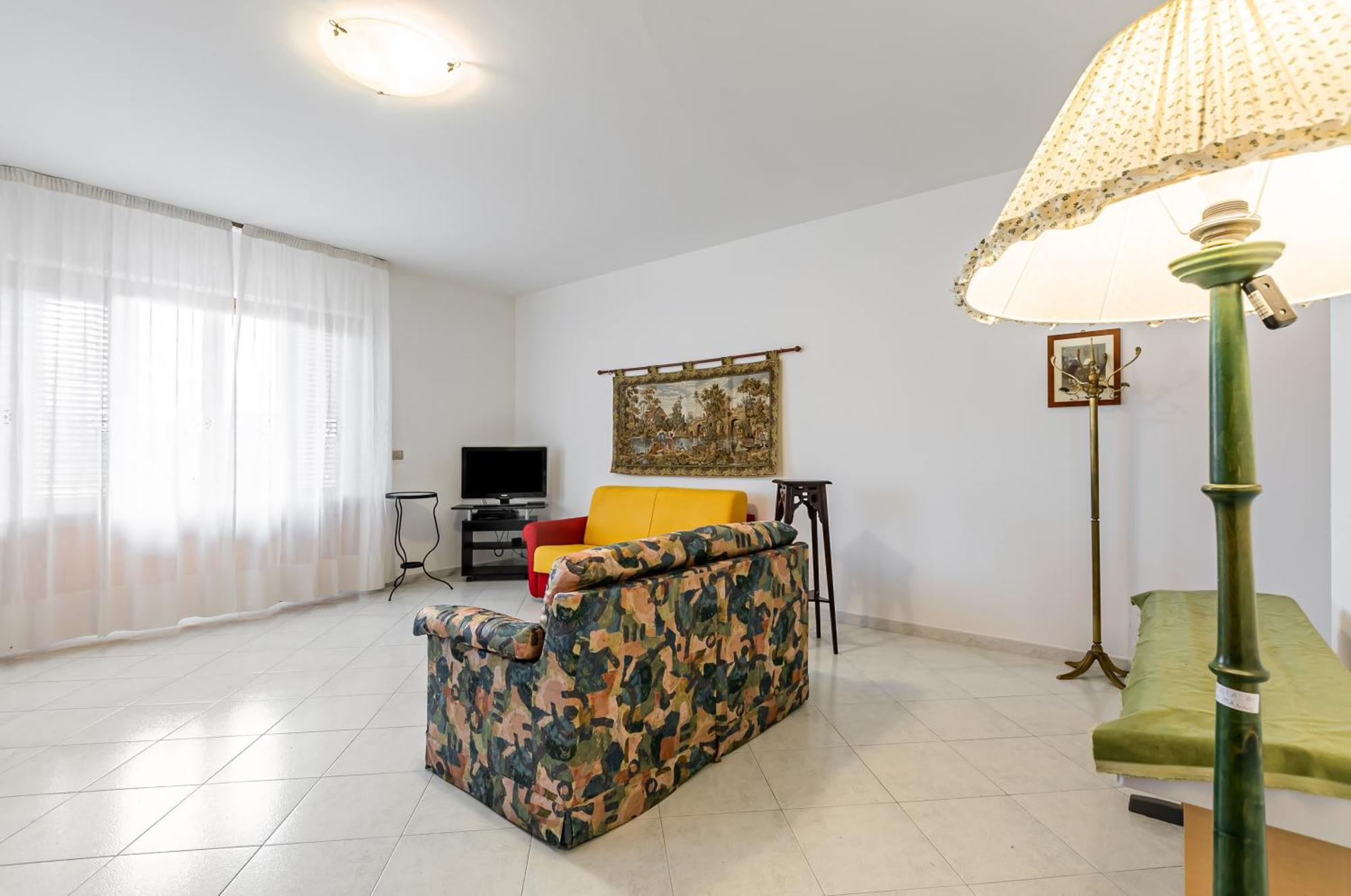 Palazzo Reale & Piazza Indipendenza Roomy Flat ปาแลร์โม ภายนอก รูปภาพ