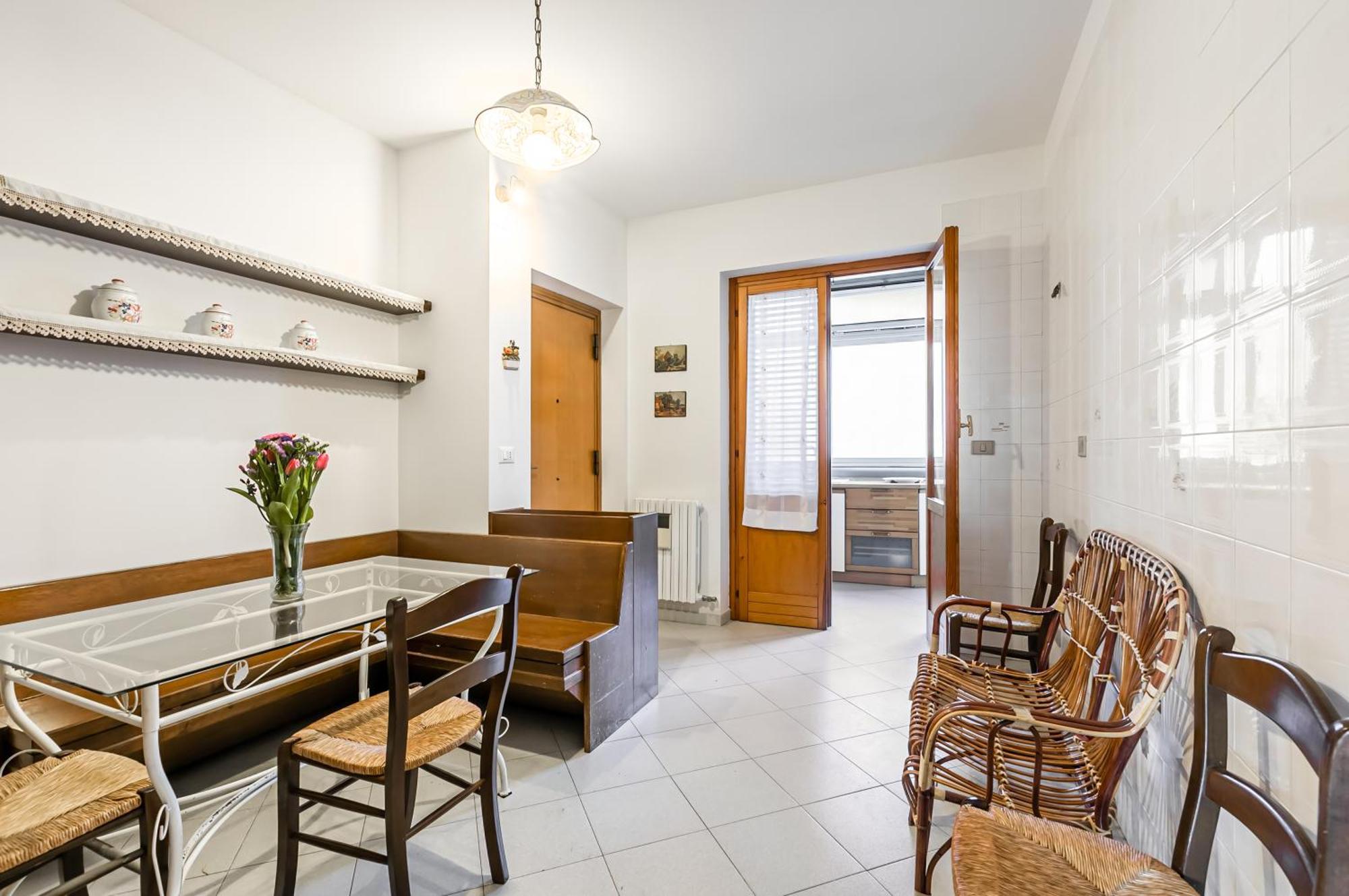 Palazzo Reale & Piazza Indipendenza Roomy Flat ปาแลร์โม ภายนอก รูปภาพ