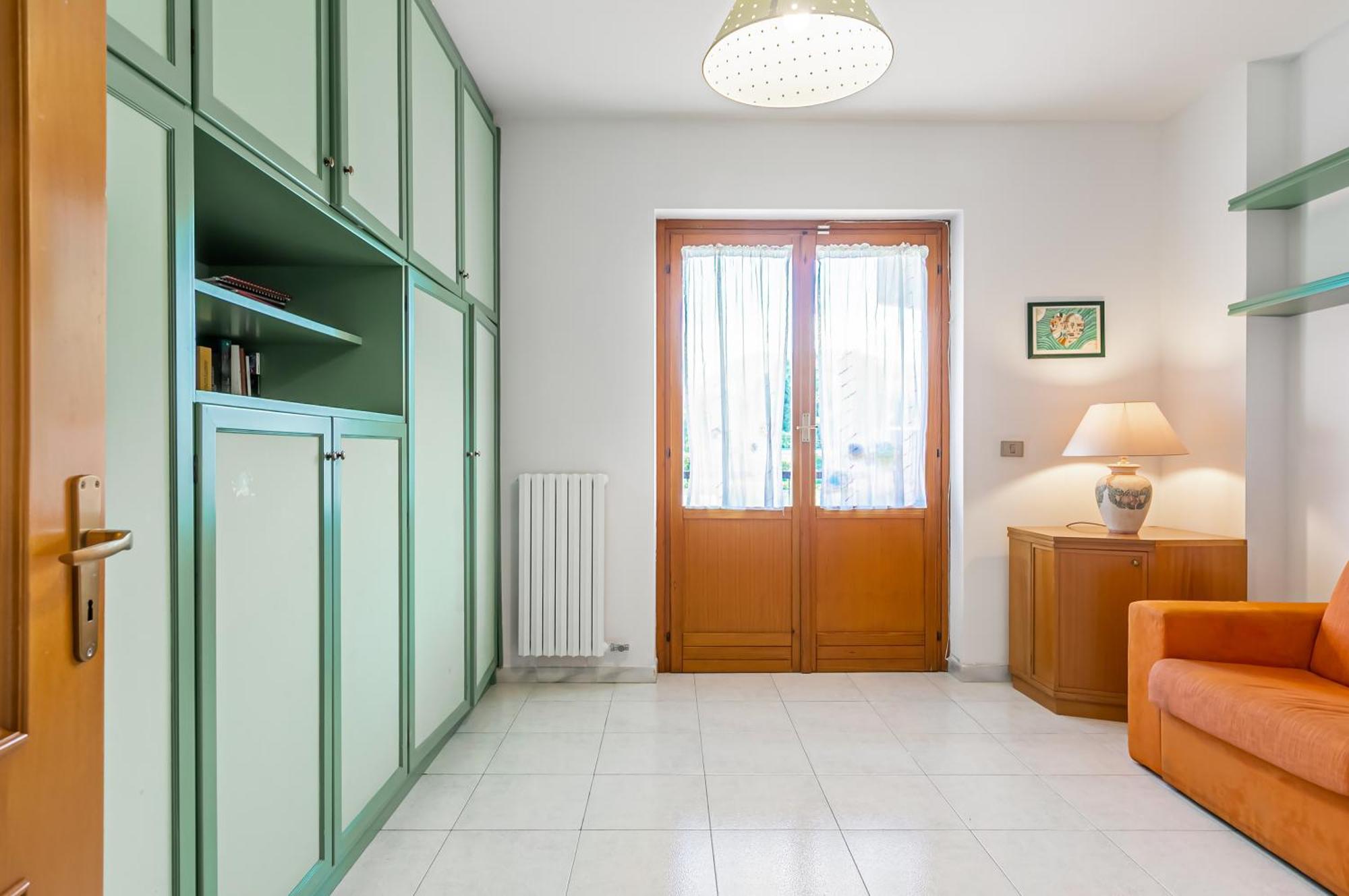 Palazzo Reale & Piazza Indipendenza Roomy Flat ปาแลร์โม ภายนอก รูปภาพ